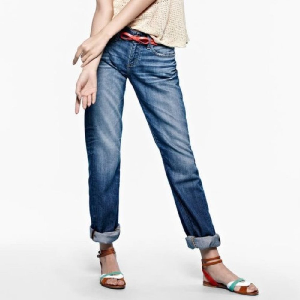 AG Tomboy Relaxed Straight Jeans - 27R - Excellent